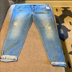 Joe’s Jeans Straight Ankle Jean